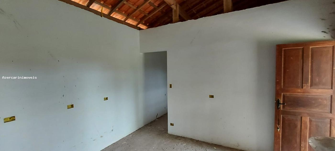 Chácara à venda com 2 quartos, 140m² - Foto 4