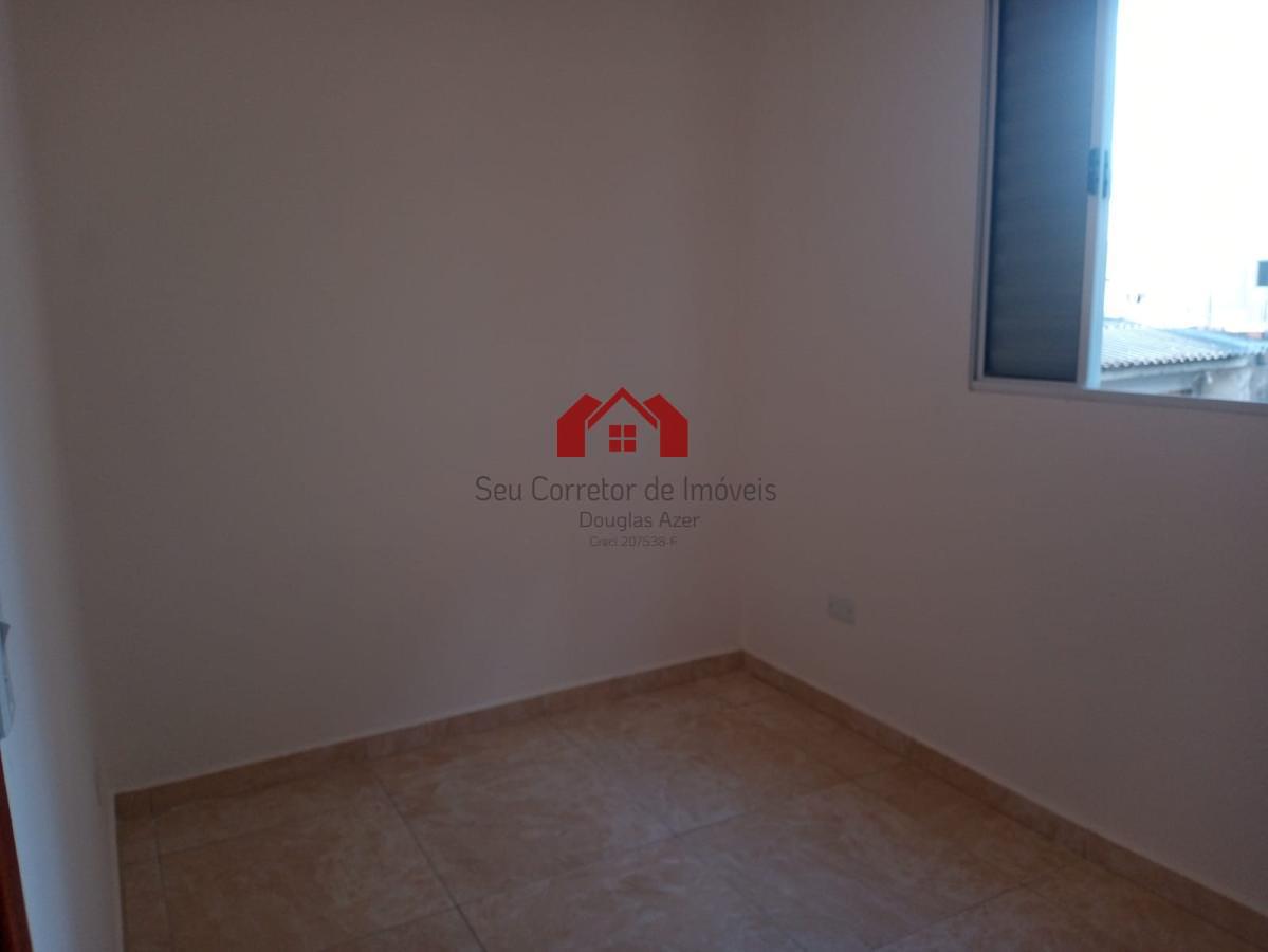 Casa à venda com 2 quartos, 60m² - Foto 11