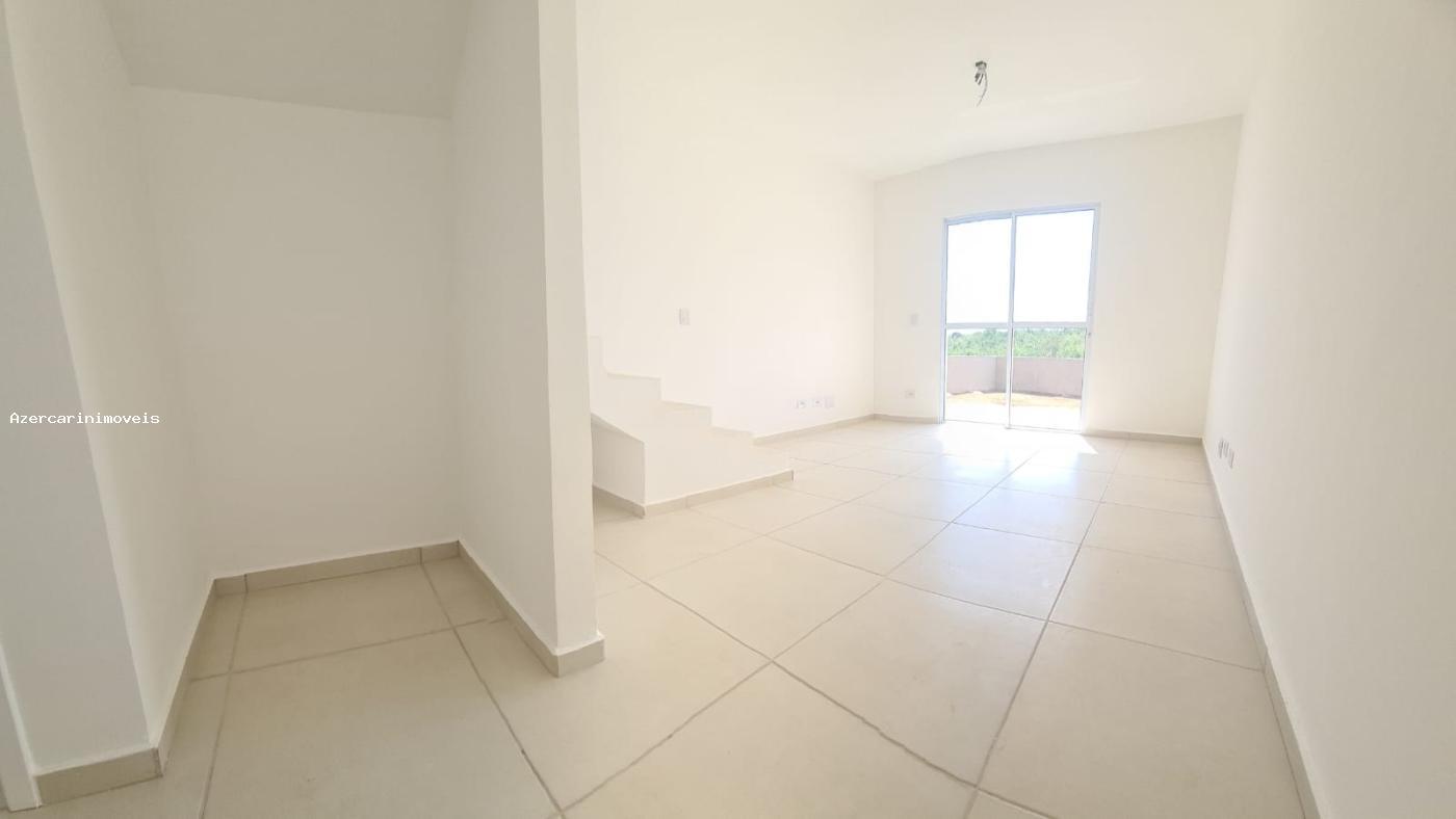 Casa à venda com 2 quartos, 51m² - Foto 4