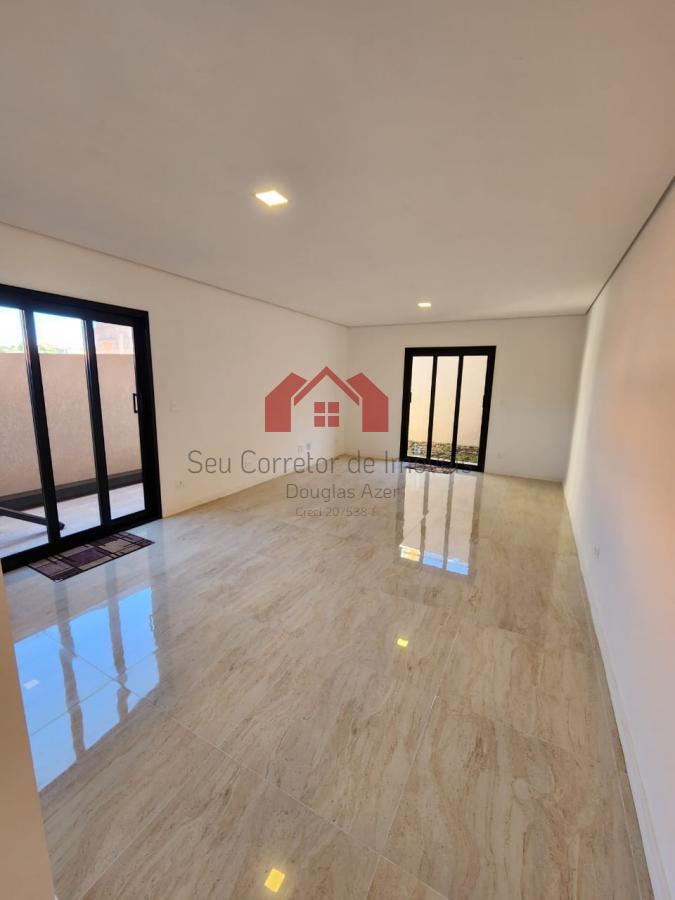 Casa à venda com 3 quartos, 143m² - Foto 4