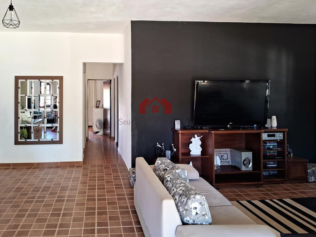 Casa à venda com 3 quartos, 400m² - Foto 43