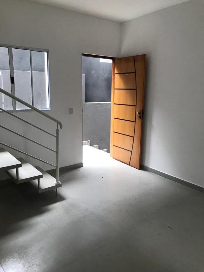 Casa à venda com 2 quartos, 50m² - Foto 14