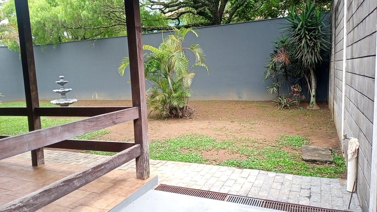 Casa de Condomínio à venda com 3 quartos, 350m² - Foto 6