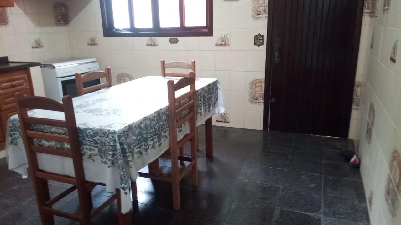 Casa de Condomínio à venda com 3 quartos, 350m² - Foto 10