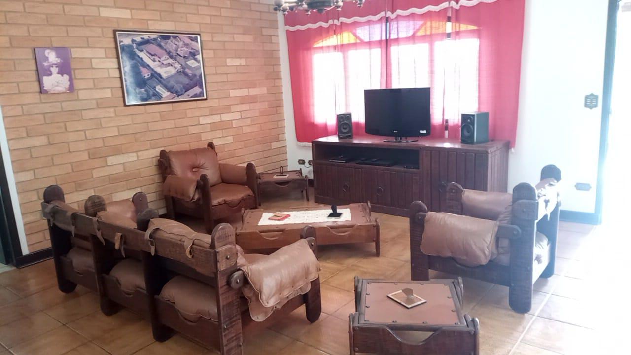 Casa de Condomínio à venda com 3 quartos, 350m² - Foto 8