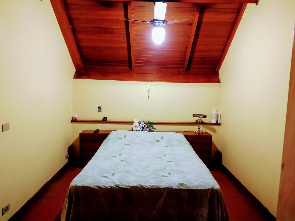 Casa de Condomínio à venda com 4 quartos, 350m² - Foto 18