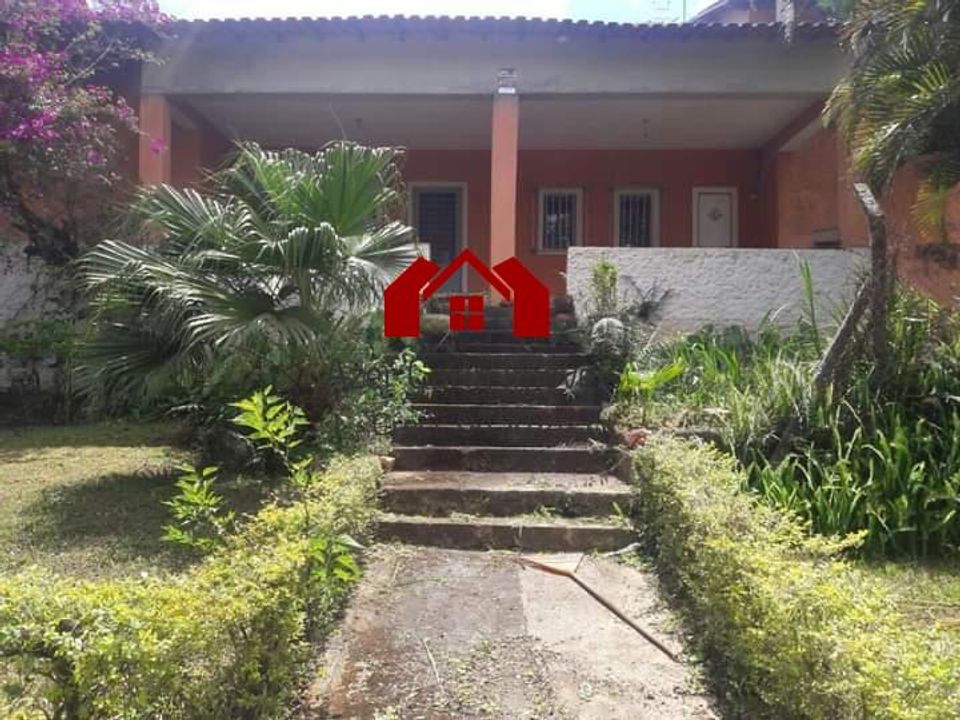 Casa à venda com 7 quartos, 336m² - Foto 3