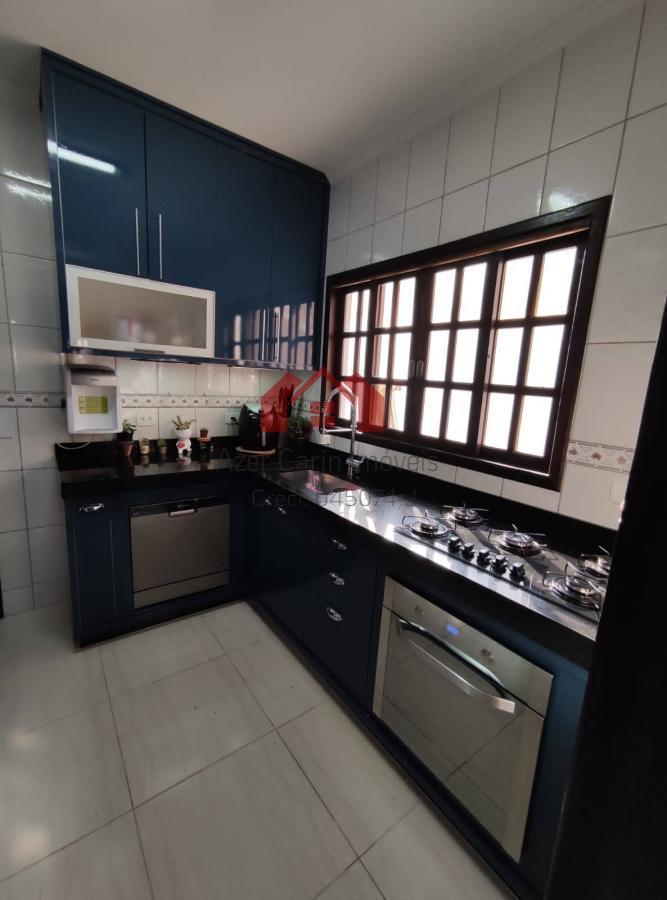 Casa de Condomínio à venda com 4 quartos, 150m² - Foto 2