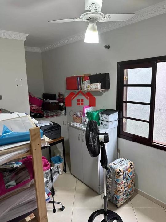 Casa à venda com 3 quartos, 209m² - Foto 6