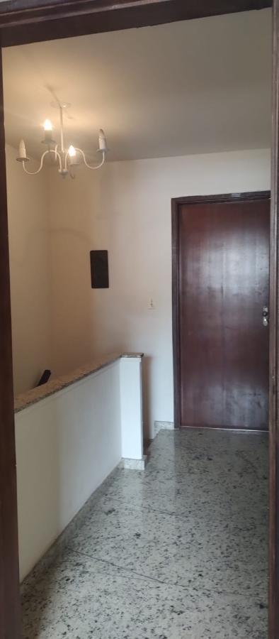 Casa à venda com 2 quartos, 100m² - Foto 22