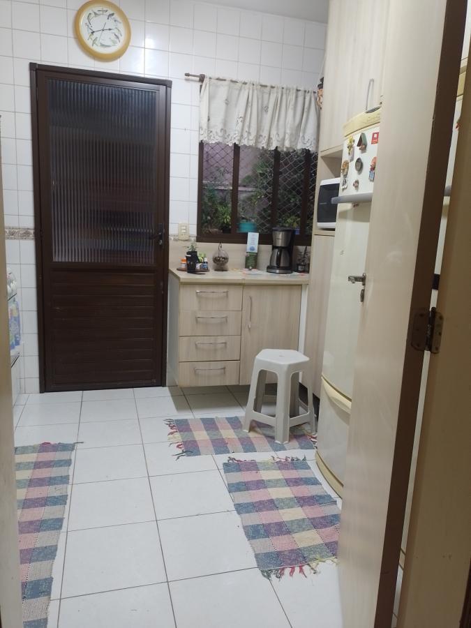 Casa de Condomínio à venda com 2 quartos, 65m² - Foto 2