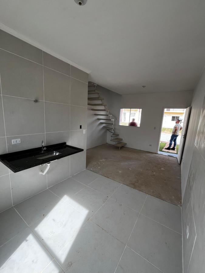 Casa à venda com 2 quartos, 75m² - Foto 18