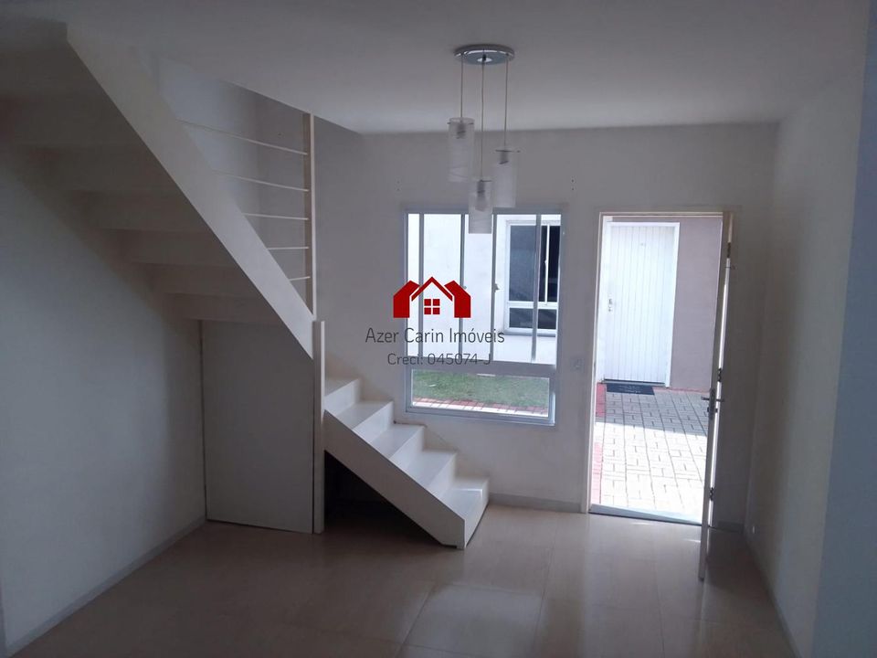 Casa à venda com 2 quartos, 48m² - Foto 3