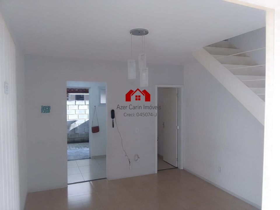 Casa à venda com 2 quartos, 48m² - Foto 5