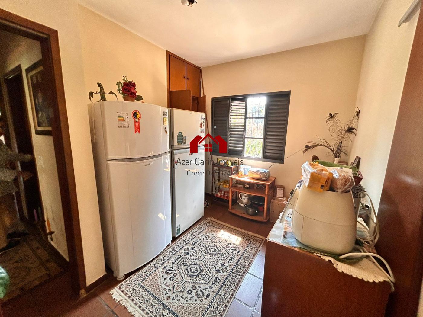 Chácara à venda com 4 quartos, 220m² - Foto 9