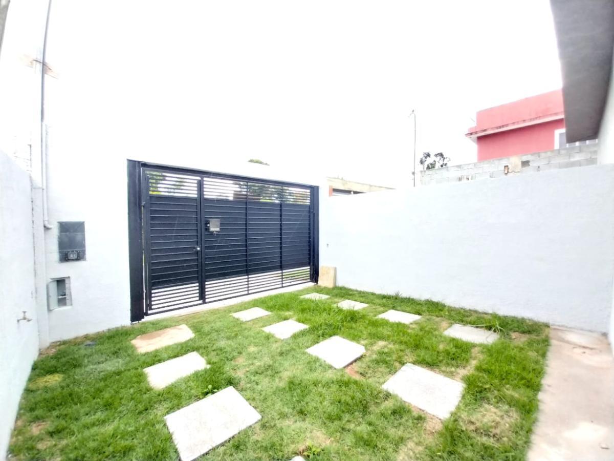 Casa à venda com 2 quartos, 67m² - Foto 4