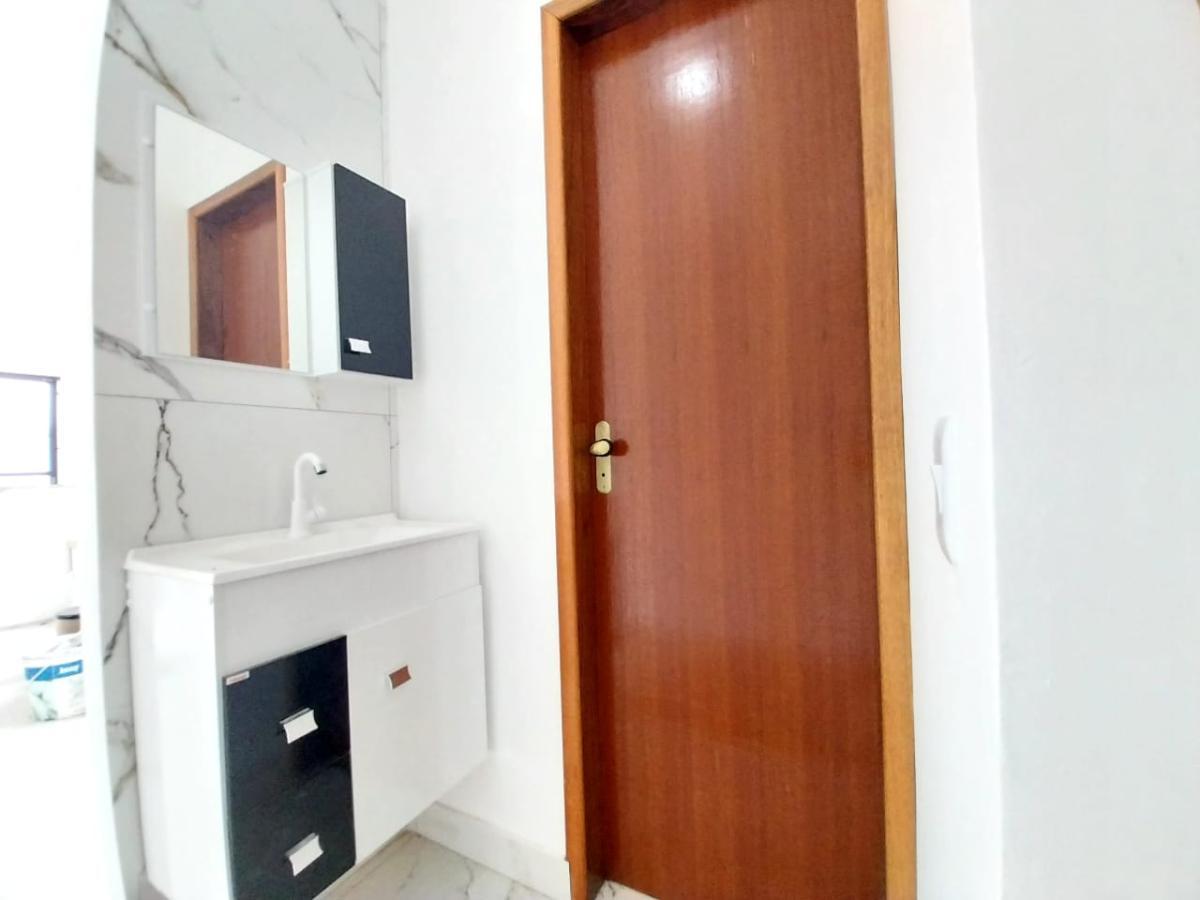 Casa à venda com 2 quartos, 67m² - Foto 19