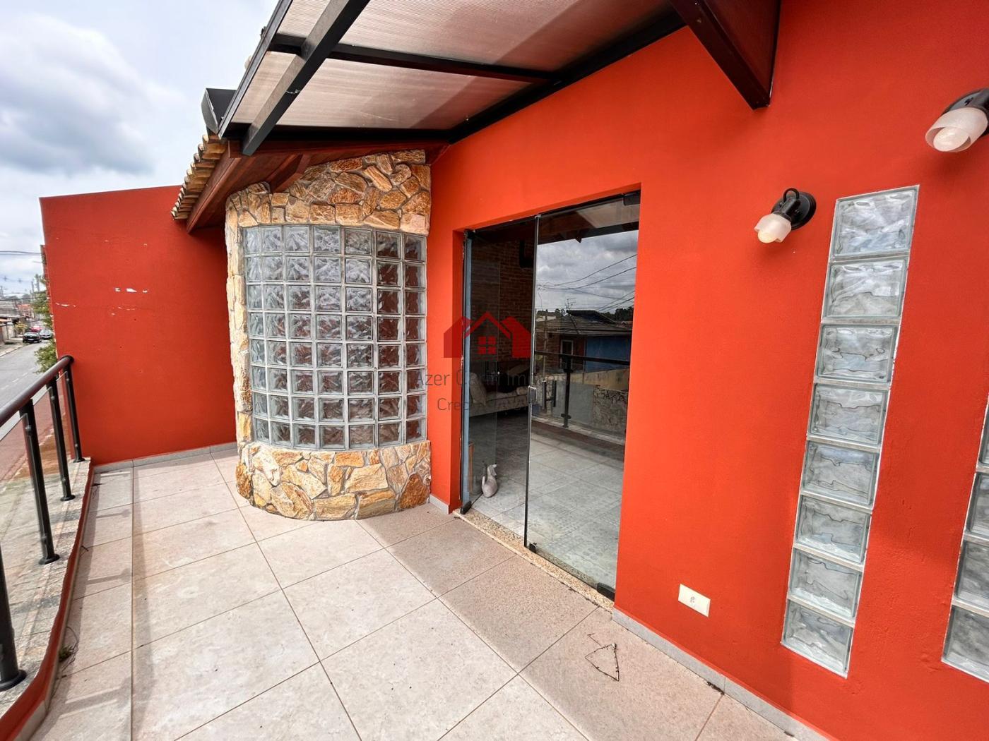 Casa à venda com 3 quartos, 170m² - Foto 2