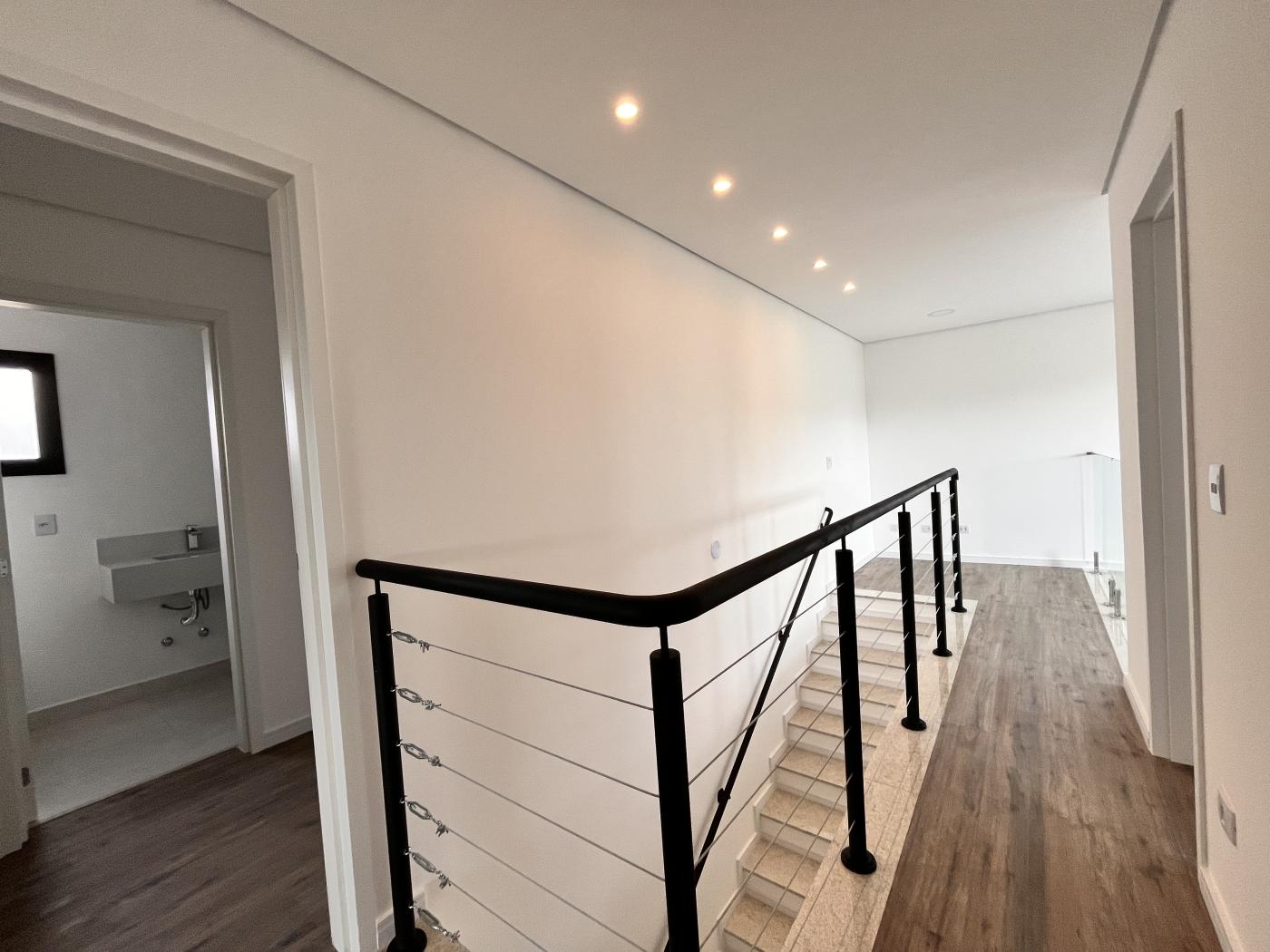 Casa à venda com 4 quartos, 258m² - Foto 15