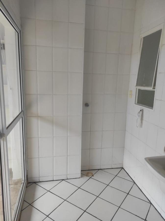 Casa à venda com 2 quartos, 62m² - Foto 18